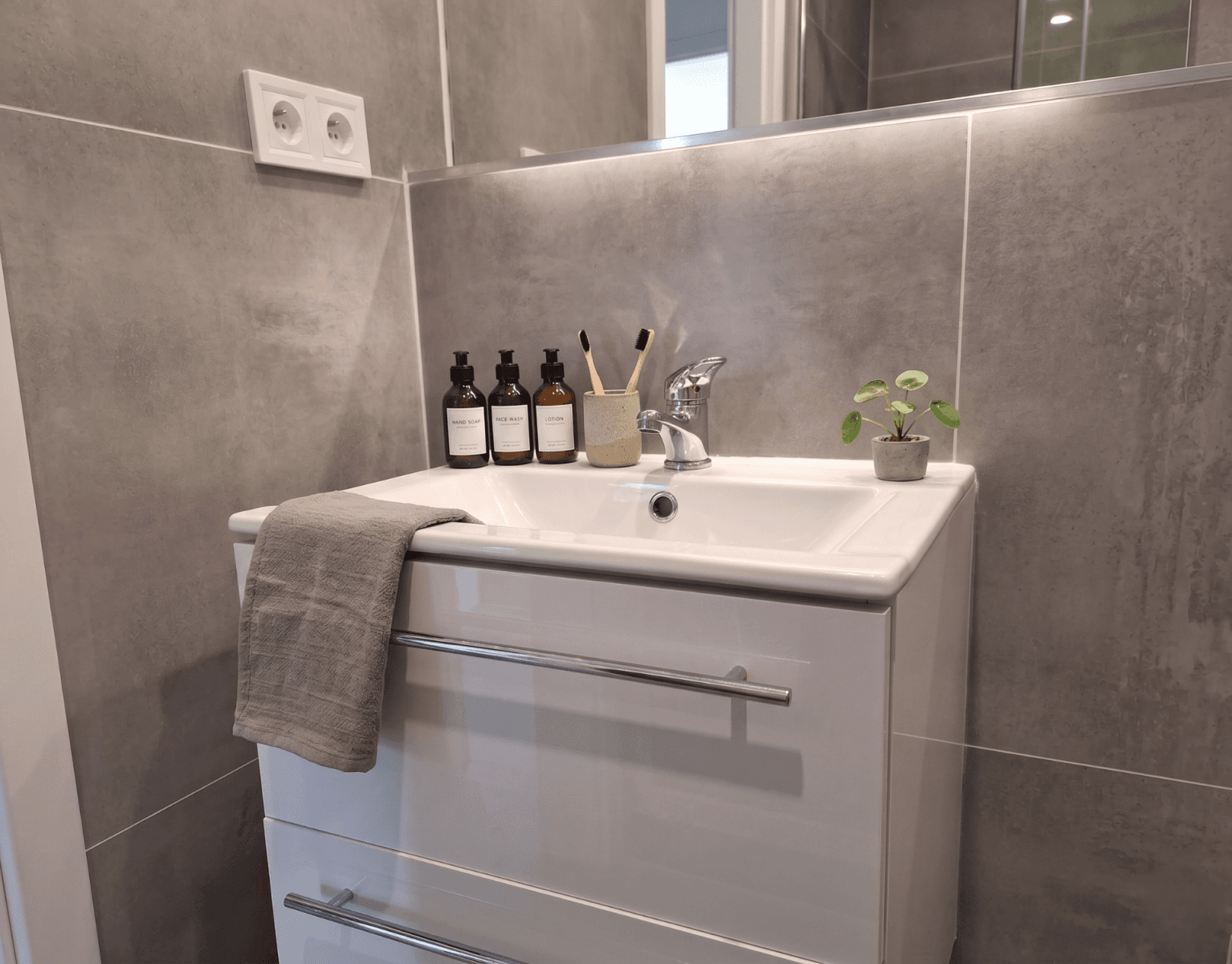 1 bedroom with open-plan kitchen flat to rent, 47 m², Levského, Prague, Prague 1 bedroom with open-plan kitchen flat to rent, 47 m², Levského, Prague, Prague