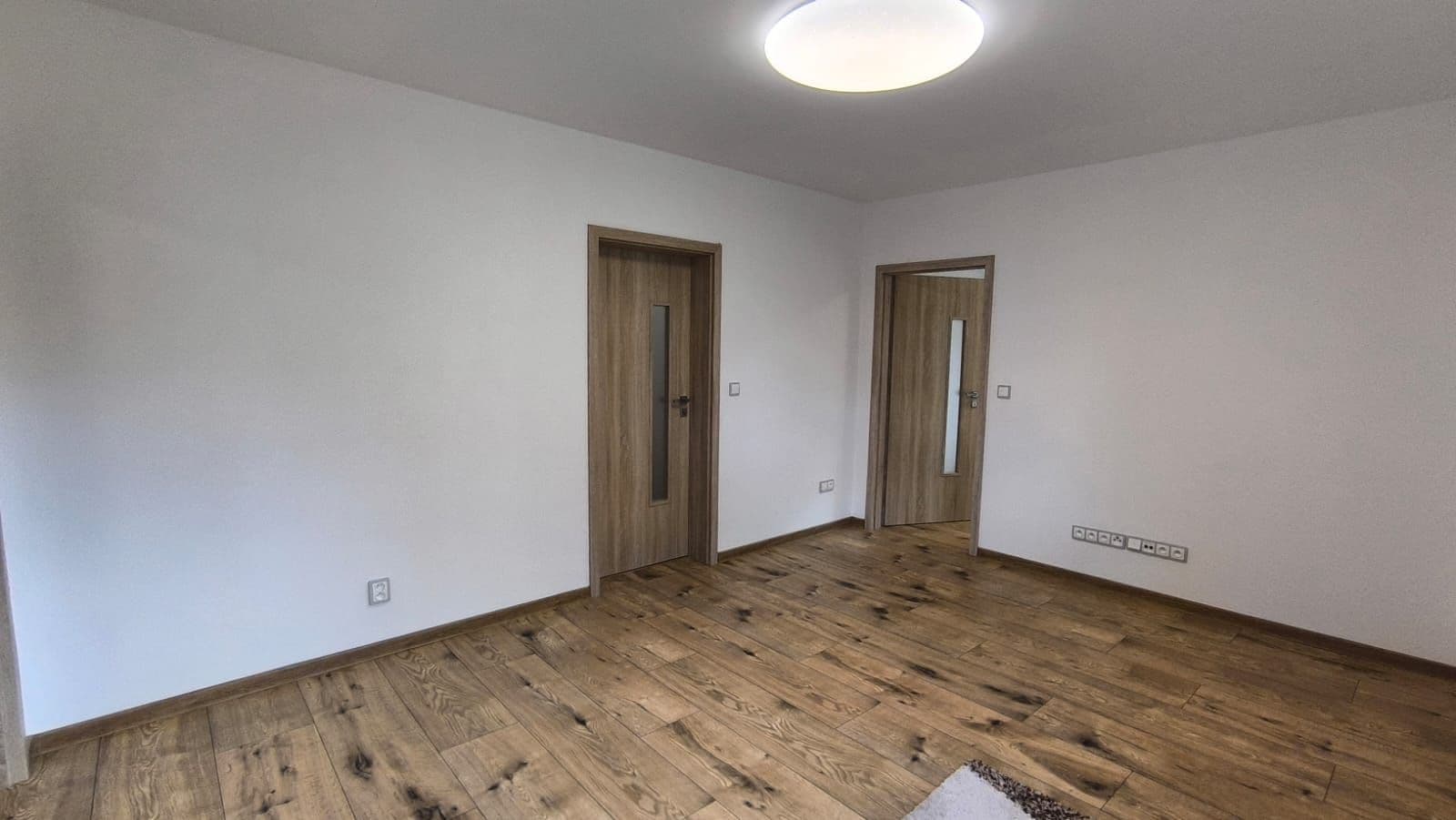 2 bedroom with open-plan kitchen flat to rent, 57 m², Volgogradská, Ostrava, Moravskoslezský Region 2 bedroom with open-plan kitchen flat to rent, 57 m², Volgogradská, Ostrava, Moravskoslezský Region