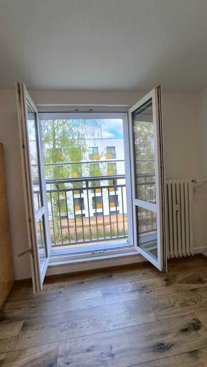2 bedroom with open-plan kitchen flat to rent, 57 m², Volgogradská, Ostrava, Moravskoslezský Region 2 bedroom with open-plan kitchen flat to rent, 57 m², Volgogradská, Ostrava, Moravskoslezský Region