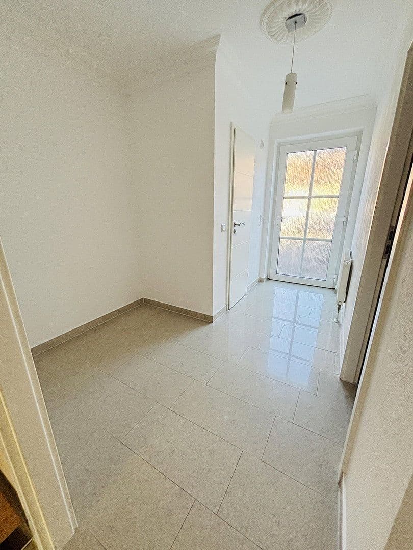 house for sale, 121 m², Sandstrasse 62, Frechen, North Rhine-Westphalia house for sale, 121 m², Sandstrasse 62, Frechen, North Rhine-Westphalia