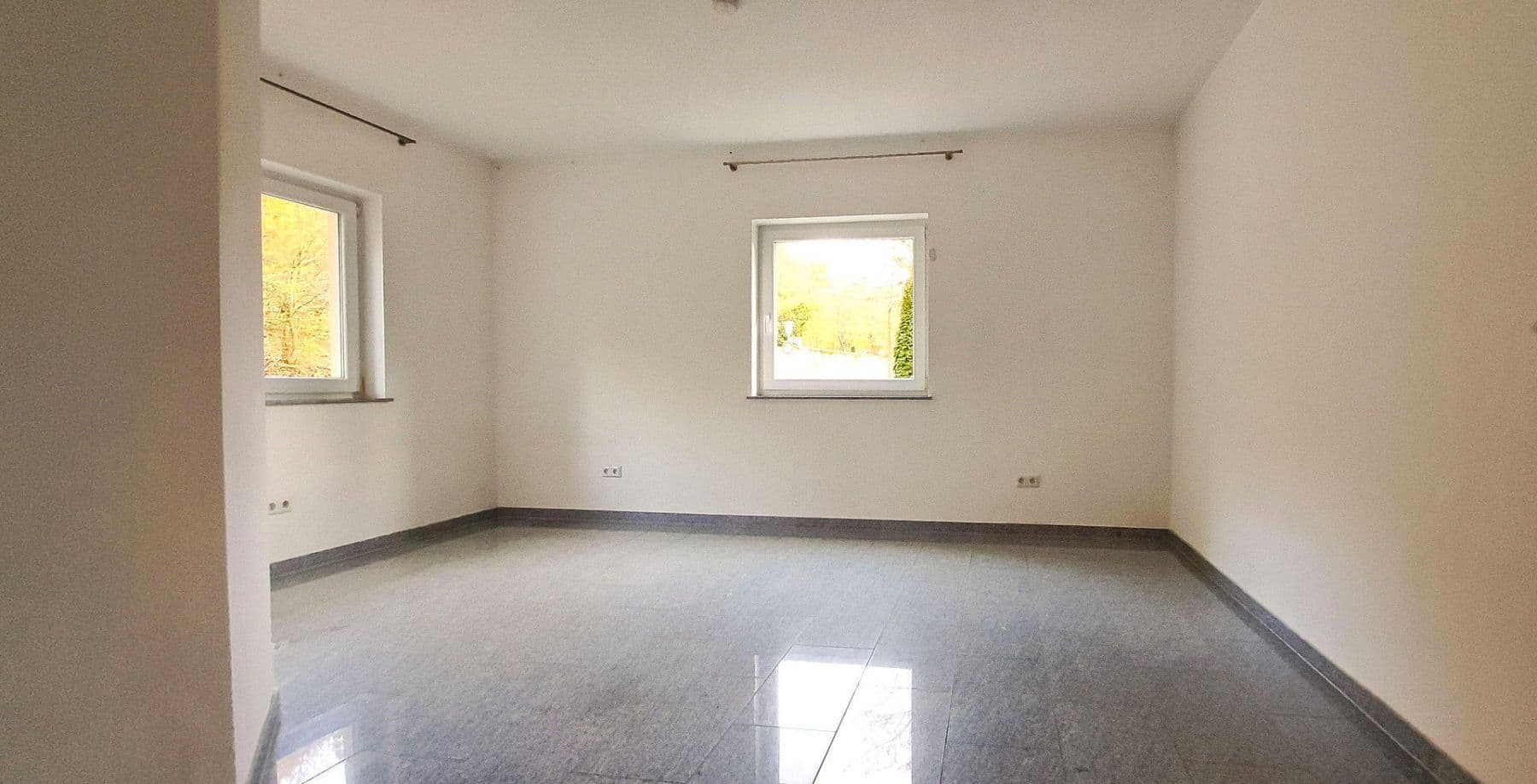 house for sale, 345 m², Kaiserslautern-Erlenbach, Rhineland-Palatinate house for sale, 345 m², Kaiserslautern-Erlenbach, Rhineland-Palatinate