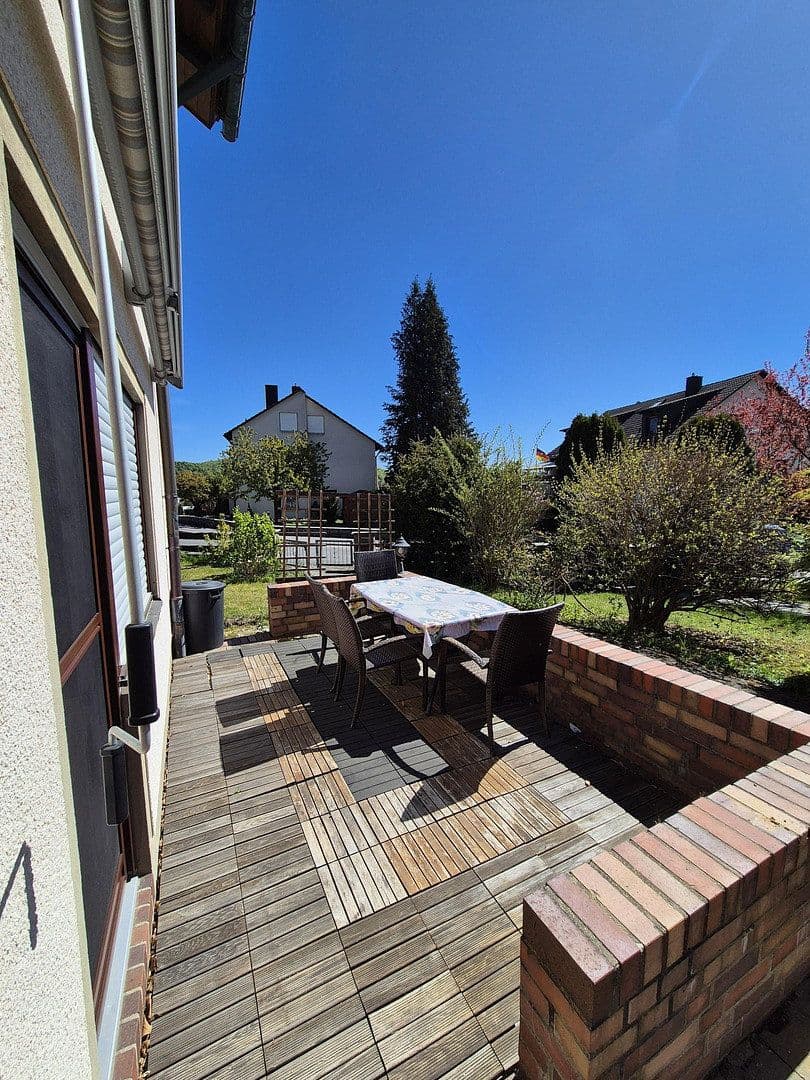 house for sale, 318 m², Neukirchen bei Sulzbach-Rosenberg, Bavaria house for sale, 318 m², Neukirchen bei Sulzbach-Rosenberg, Bavaria