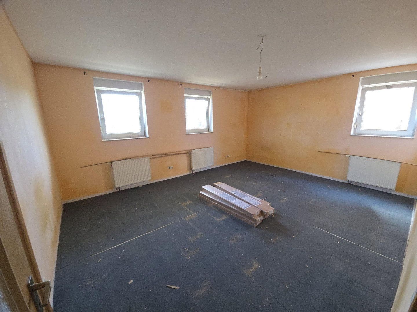 3 bedroom flat to rent, 65 m², Edesheim, Rhineland-Palatinate 3 bedroom flat to rent, 65 m², Edesheim, Rhineland-Palatinate
