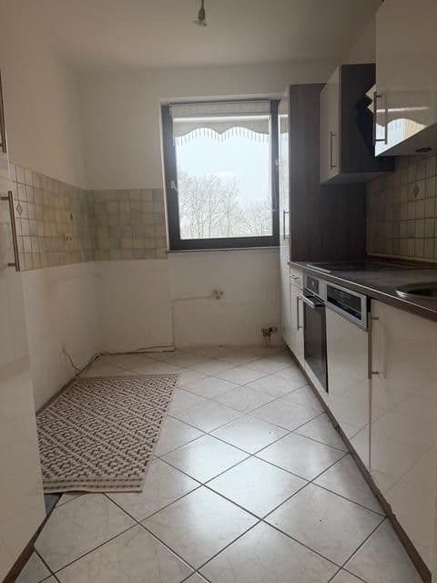 4 bedroom flat to rent, 110 m², Wiesbaden, Hesse 4 bedroom flat to rent, 110 m², Wiesbaden, Hesse