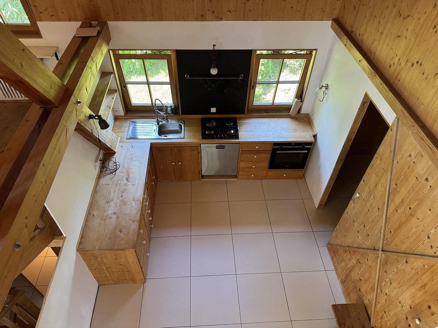 house to rent, 200 m², St Bartholomäus-Weg 2, Holzkirchen, Bavaria house to rent, 200 m², St Bartholomäus-Weg 2, Holzkirchen, Bavaria