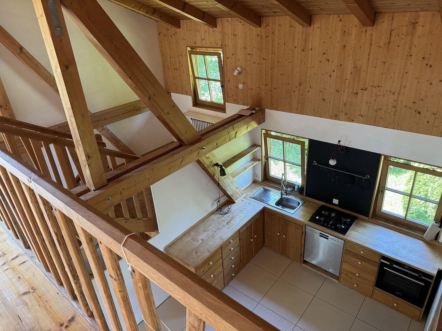 house to rent, 200 m², St Bartholomäus-Weg 2, Holzkirchen, Bavaria house to rent, 200 m², St Bartholomäus-Weg 2, Holzkirchen, Bavaria