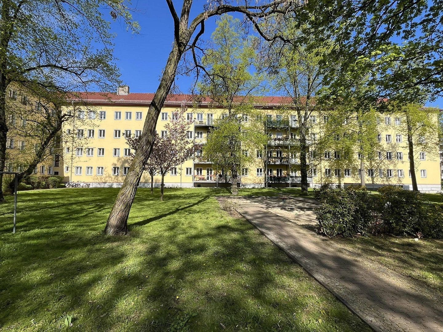 2 bedroom flat for sale, 44 m², Sültstraße 50, Berlin, Berlin 2 bedroom flat for sale, 44 m², Sültstraße 50, Berlin, Berlin