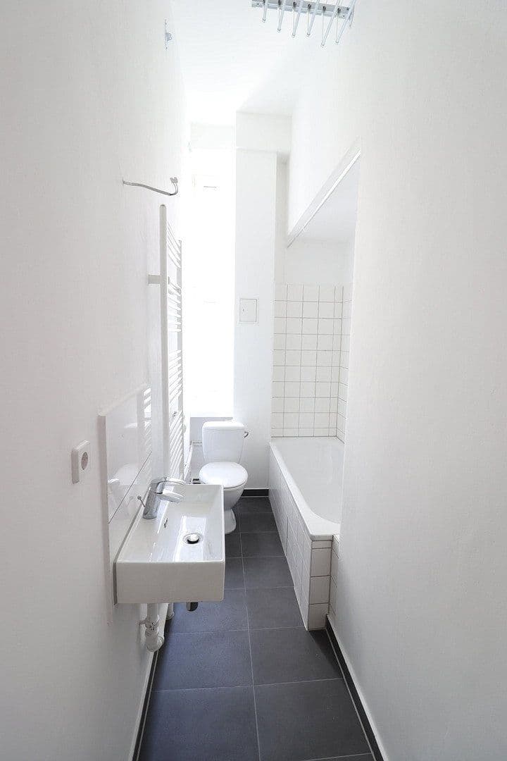 2 bedroom flat to rent, 76 m², Antwerpener Str. 00, Berlin, Berlin 2 bedroom flat to rent, 76 m², Antwerpener Str. 00, Berlin, Berlin