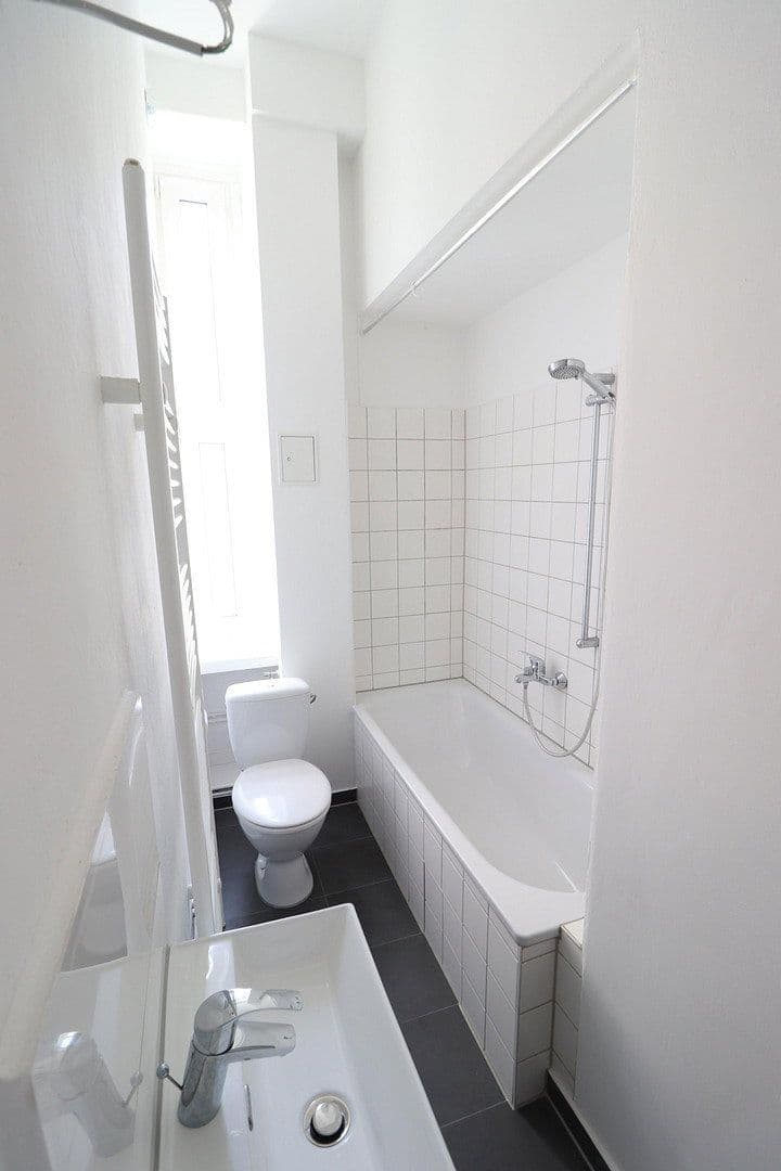 2 bedroom flat to rent, 76 m², Antwerpener Str. 00, Berlin, Berlin 2 bedroom flat to rent, 76 m², Antwerpener Str. 00, Berlin, Berlin