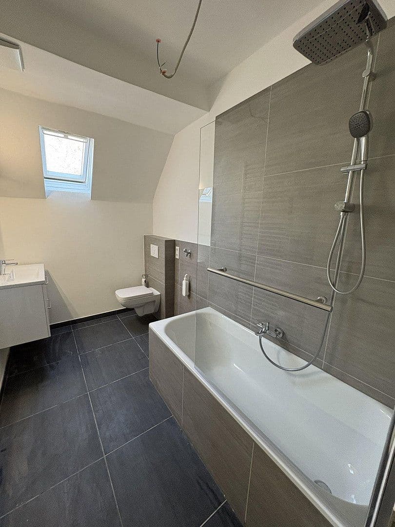 4 bedroom flat to rent, 105 m², Luxemburger Str.259, Köln, North Rhine-Westphalia 4 bedroom flat to rent, 105 m², Luxemburger Str.259, Köln, North Rhine-Westphalia