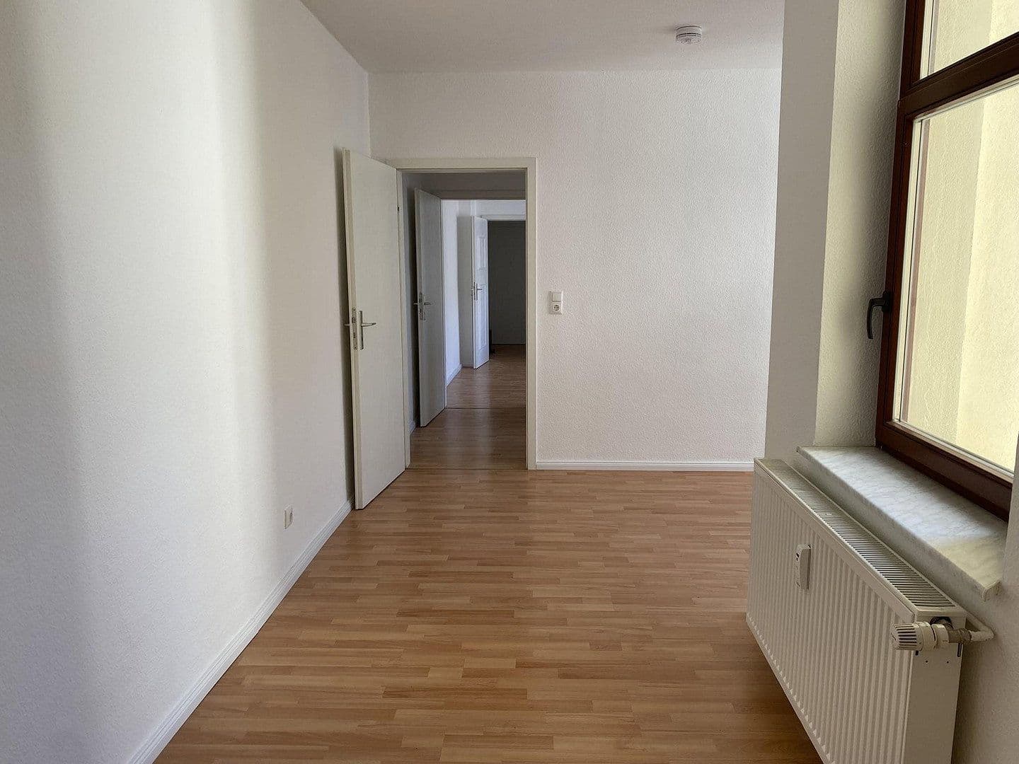 1 bedroom with open-plan kitchen flat to rent, 56 m², Lemsdorfer Weg 10, Magdeburg, Saxony-Anhalt 1 bedroom with open-plan kitchen flat to rent, 56 m², Lemsdorfer Weg 10, Magdeburg, Saxony-Anhalt