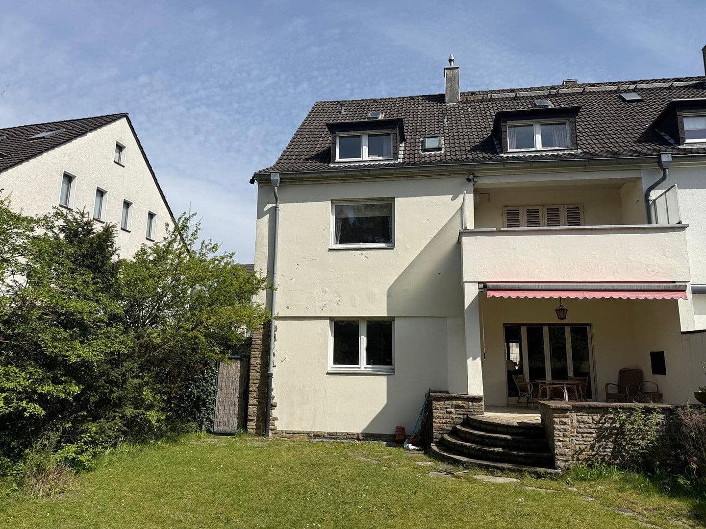 house for sale, 255 m², Düsseldorf, North Rhine-Westphalia house for sale, 255 m², Düsseldorf, North Rhine-Westphalia