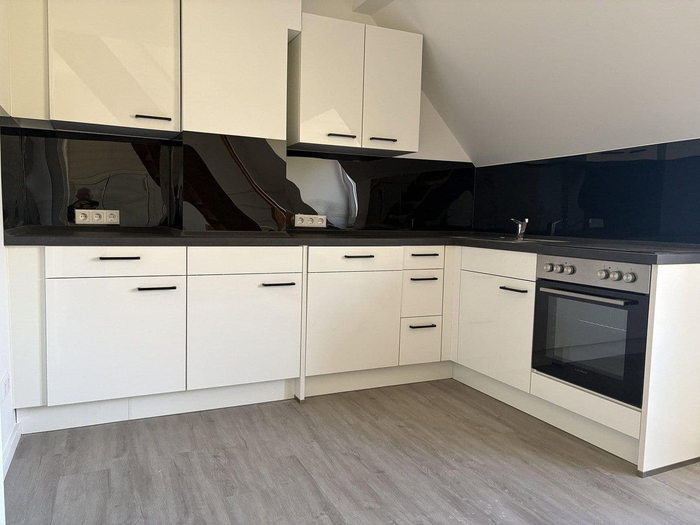 5 bedroom flat to rent, 132 m², Luxemburger Str. 257, Köln, North Rhine-Westphalia 5 bedroom flat to rent, 132 m², Luxemburger Str. 257, Köln, North Rhine-Westphalia