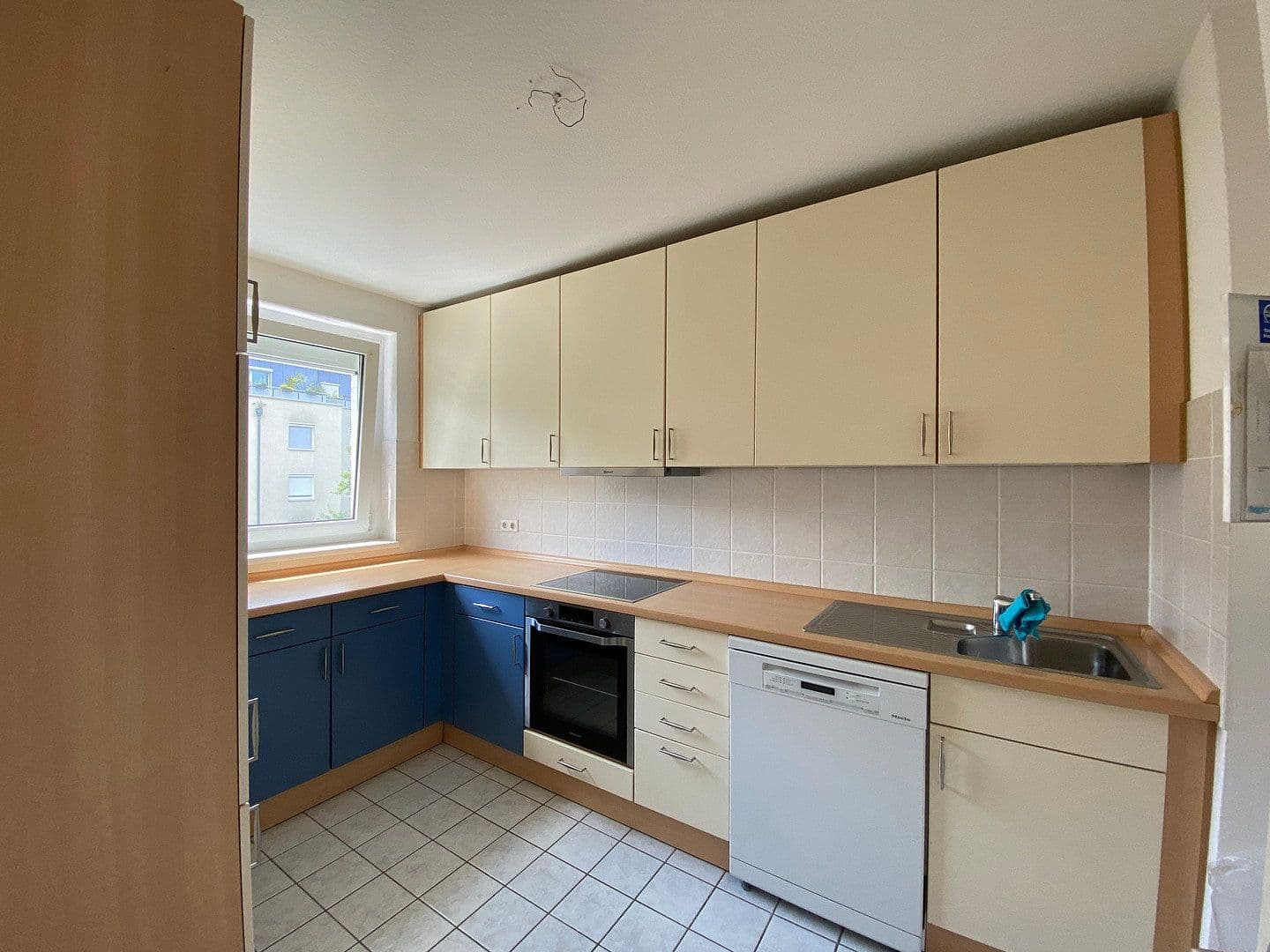 5 bedroom flat to rent, 112 m², Oberursel (Taunus), Hesse 5 bedroom flat to rent, 112 m², Oberursel (Taunus), Hesse