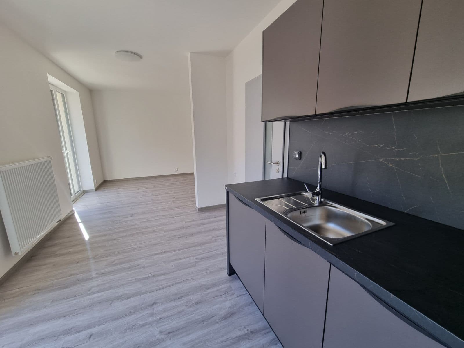 Studio flat to rent, 35 m², Langova, Český Brod, Středočeský Region Studio flat to rent, 35 m², Langova, Český Brod, Středočeský Region