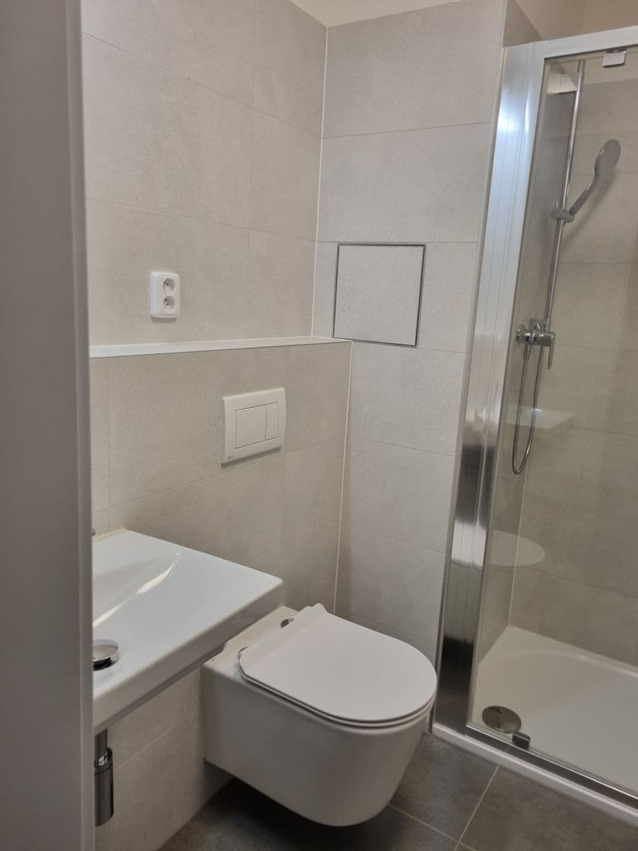 Studio flat to rent, 35 m², Langova, Český Brod, Středočeský Region Studio flat to rent, 35 m², Langova, Český Brod, Středočeský Region