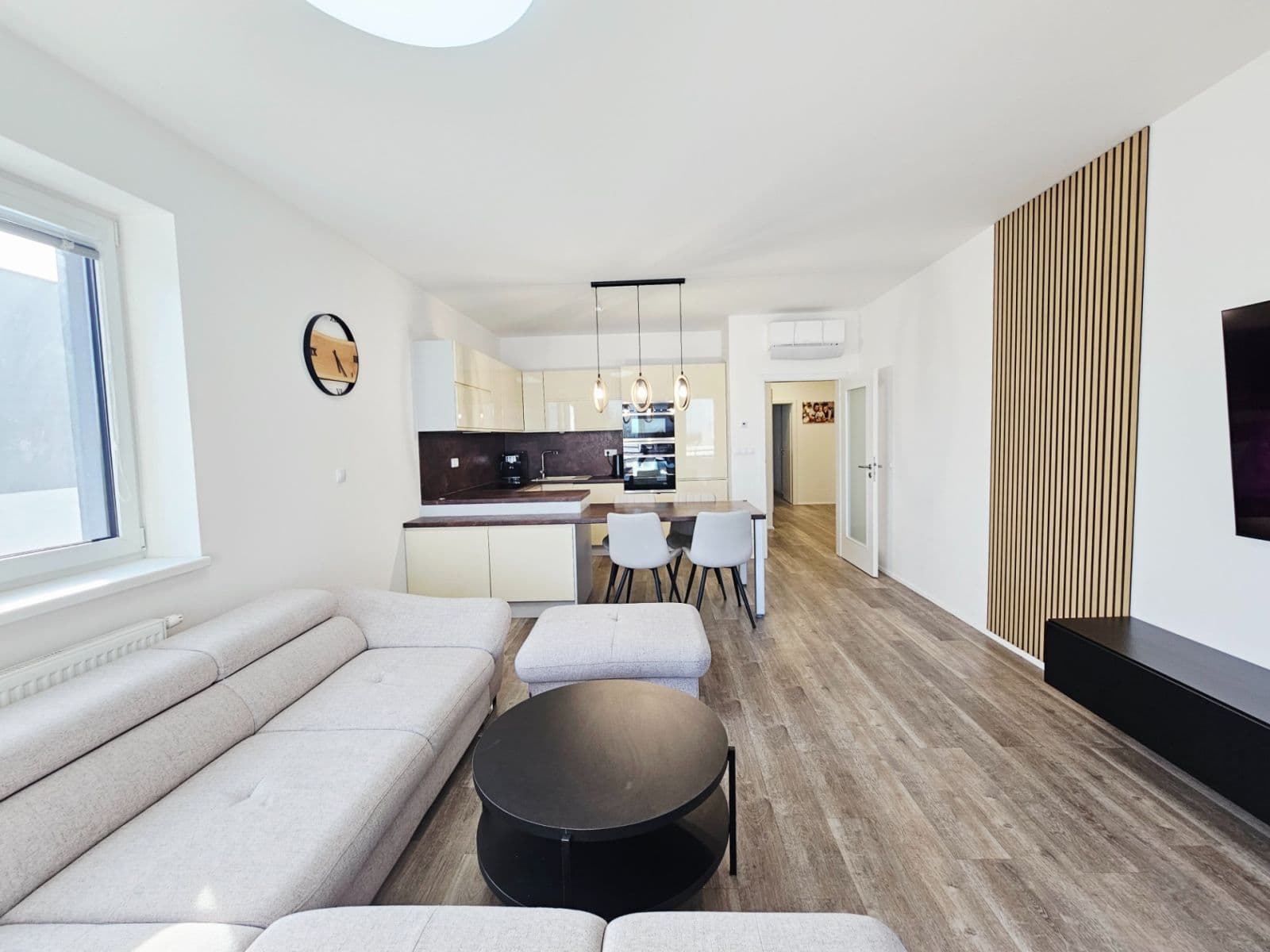 2 bedroom with open-plan kitchen flat for sale, 89 m², Čajkovského, Olomouc, Olomoucký Region 2 bedroom with open-plan kitchen flat for sale, 89 m², Čajkovského, Olomouc, Olomoucký Region