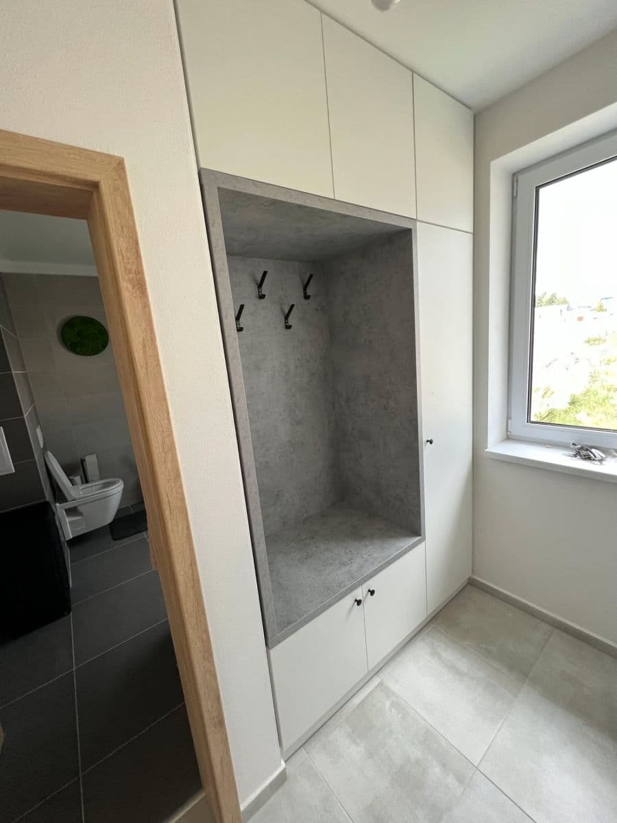 1 bedroom with open-plan kitchen flat to rent, 52 m², Pod Kotelnou, Velká Bíteš, Vysočina Region 1 bedroom with open-plan kitchen flat to rent, 52 m², Pod Kotelnou, Velká Bíteš, Vysočina Region