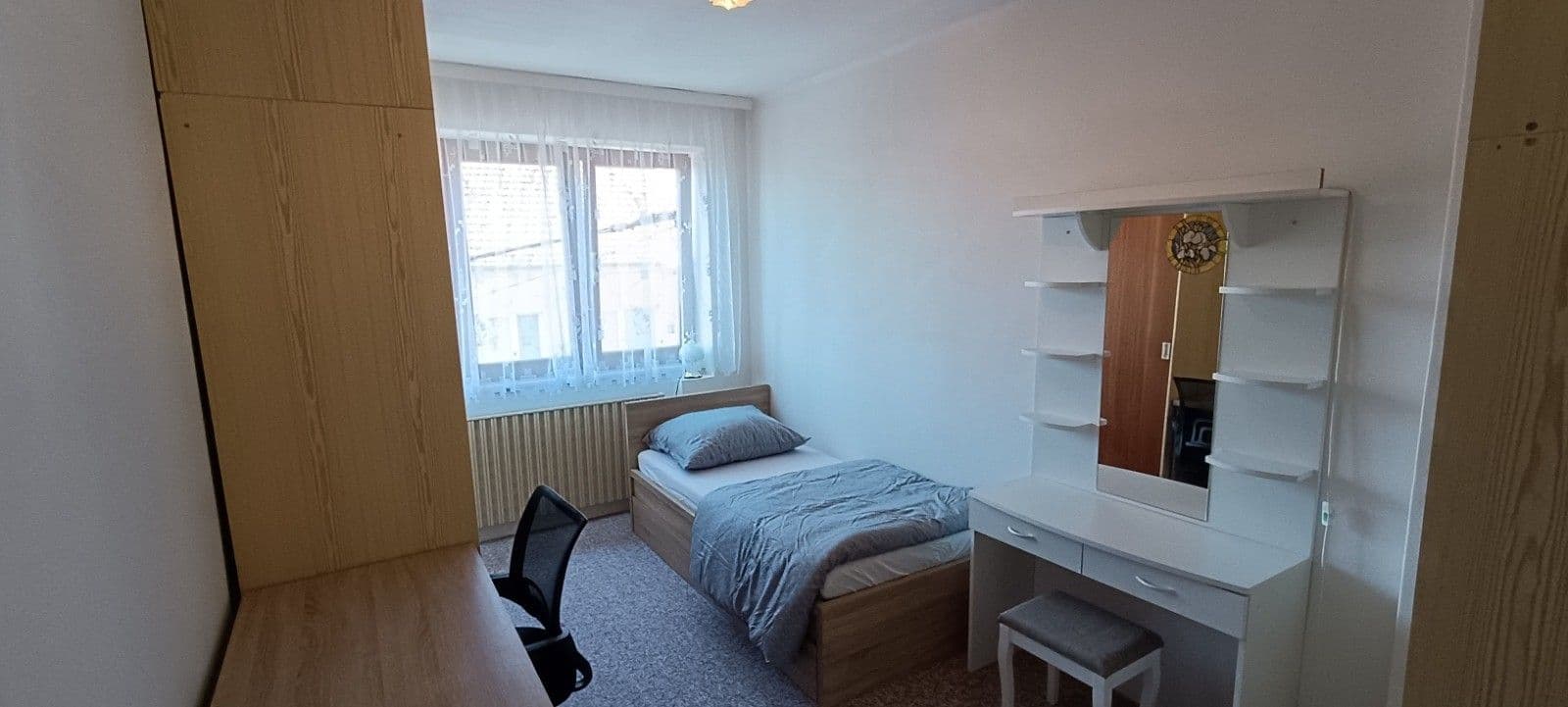 4 bedroom with open-plan kitchen flat to rent, 150 m², Nivky, Brno, Jihomoravský Region 4 bedroom with open-plan kitchen flat to rent, 150 m², Nivky, Brno, Jihomoravský Region