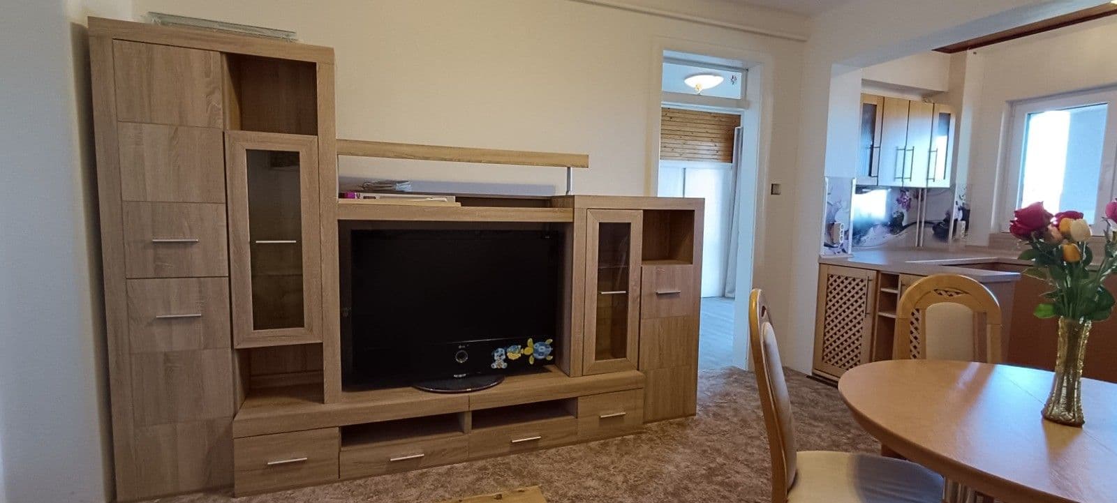 4 bedroom with open-plan kitchen flat to rent, 150 m², Nivky, Brno, Jihomoravský Region 4 bedroom with open-plan kitchen flat to rent, 150 m², Nivky, Brno, Jihomoravský Region