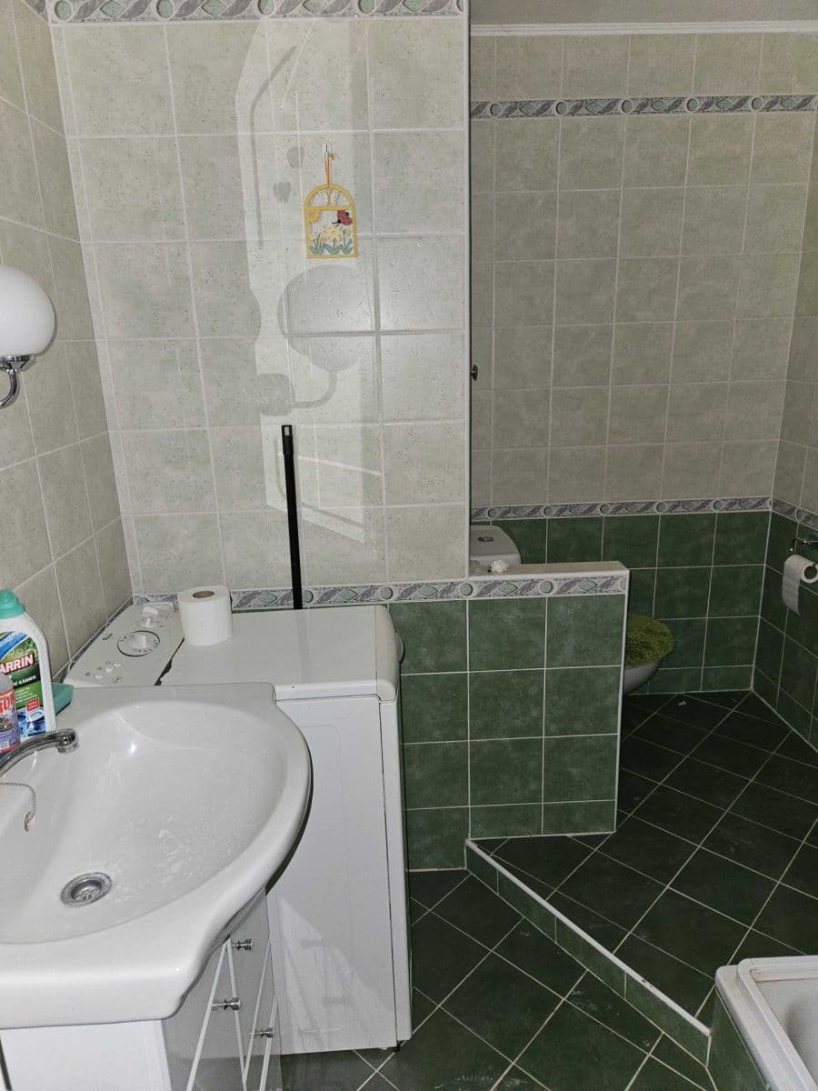 1 bedroom flat to rent, 36 m², Školní, Horní Slavkov, Karlovarský Region 1 bedroom flat to rent, 36 m², Školní, Horní Slavkov, Karlovarský Region