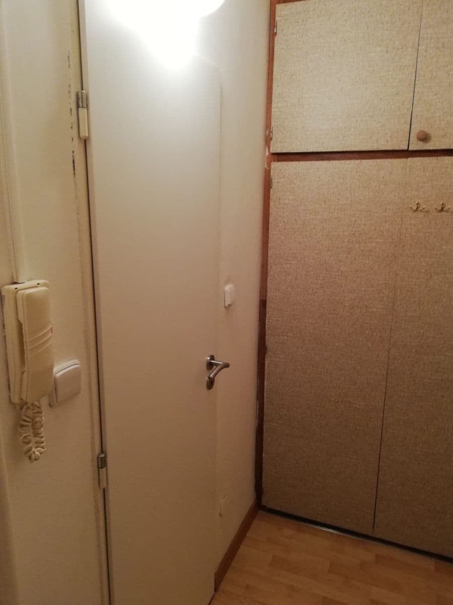 Studio flat to rent, 27 m², Bílkova, Náchod, Královéhradecký Region Studio flat to rent, 27 m², Bílkova, Náchod, Královéhradecký Region