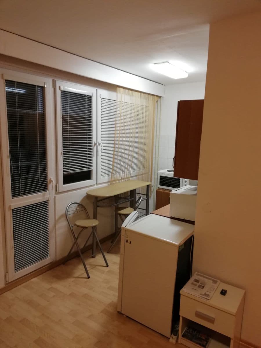 Studio flat to rent, 27 m², Bílkova, Náchod, Královéhradecký Region Studio flat to rent, 27 m², Bílkova, Náchod, Královéhradecký Region