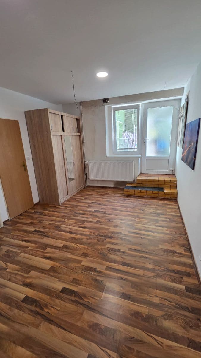 Studio flat to rent, 30 m², Votroubkova, Brno, Jihomoravský Region Studio flat to rent, 30 m², Votroubkova, Brno, Jihomoravský Region
