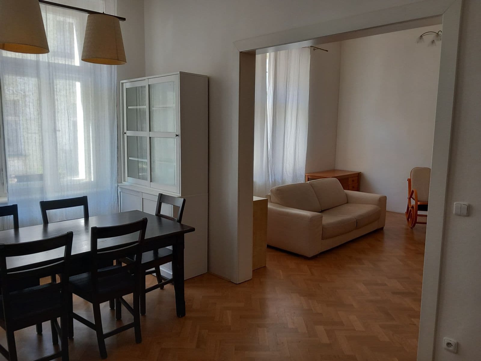 3 bedroom with open-plan kitchen flat to rent, 94 m², Pštrossova, Prague, Prague 3 bedroom with open-plan kitchen flat to rent, 94 m², Pštrossova, Prague, Prague
