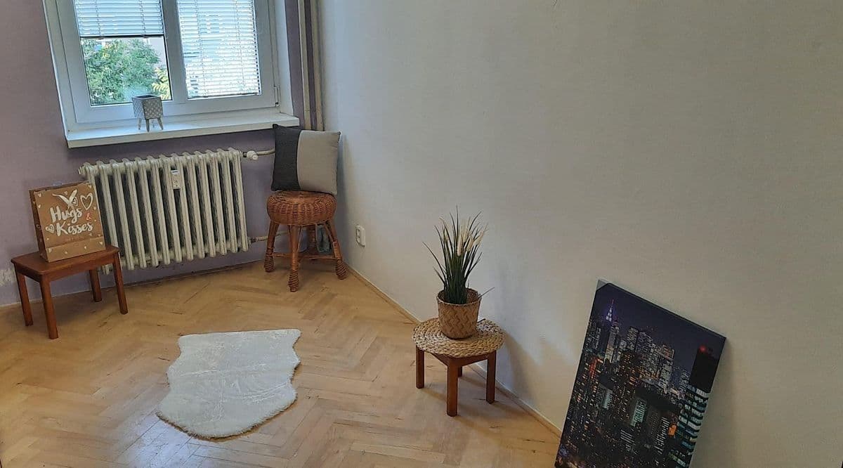2 bedroom with open-plan kitchen flat to rent, 53 m², Svojšovická, Prague, Prague 2 bedroom with open-plan kitchen flat to rent, 53 m², Svojšovická, Prague, Prague