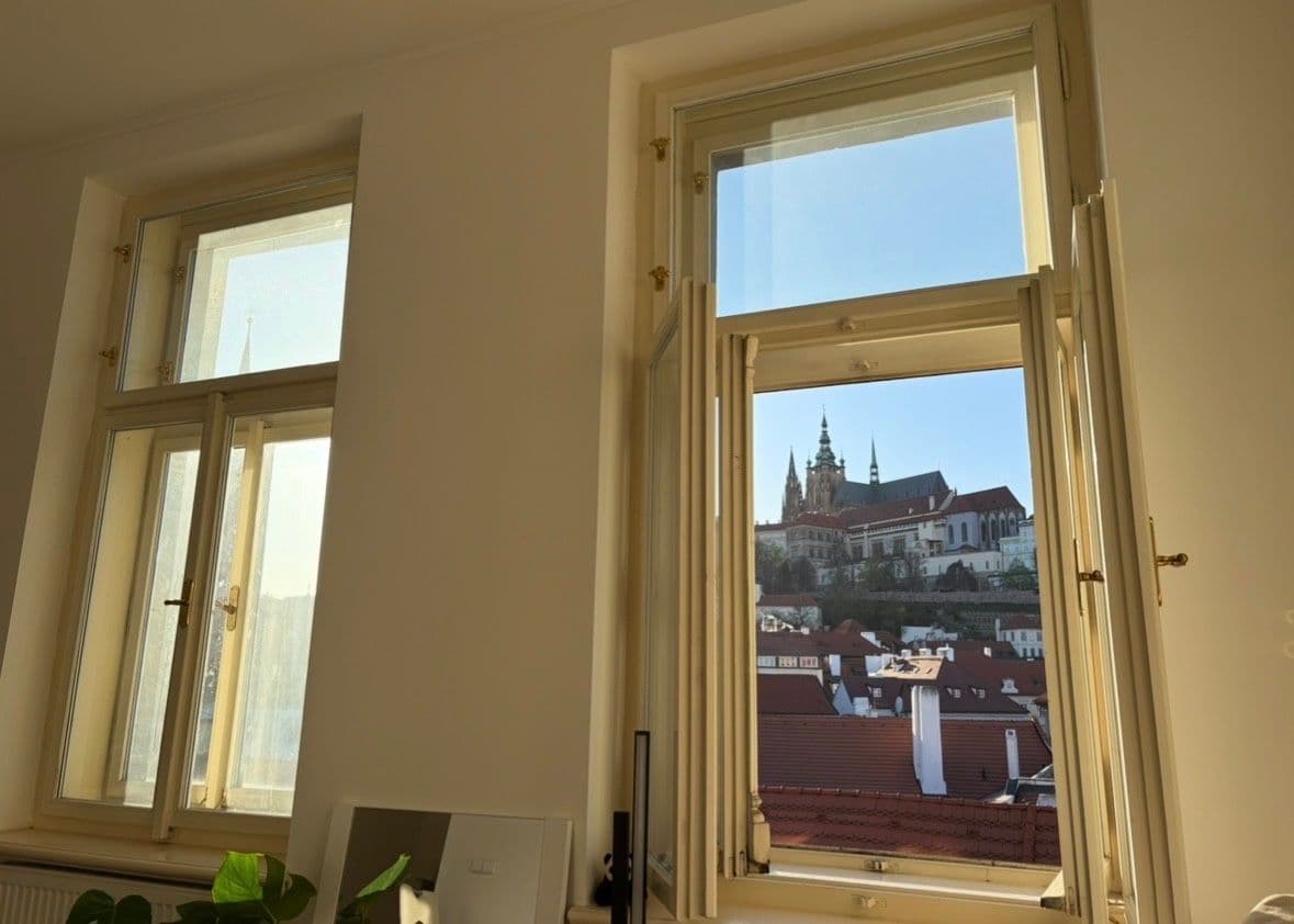 Studio flat to rent, 35 m², Letenská, Prague, Prague Studio flat to rent, 35 m², Letenská, Prague, Prague