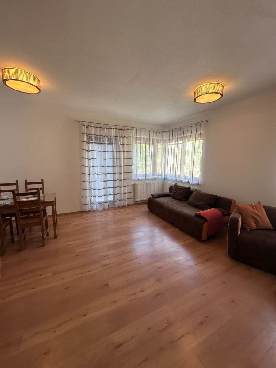1 bedroom with open-plan kitchen flat to rent, 53 m², Ke Stírce, Prague, Prague 1 bedroom with open-plan kitchen flat to rent, 53 m², Ke Stírce, Prague, Prague
