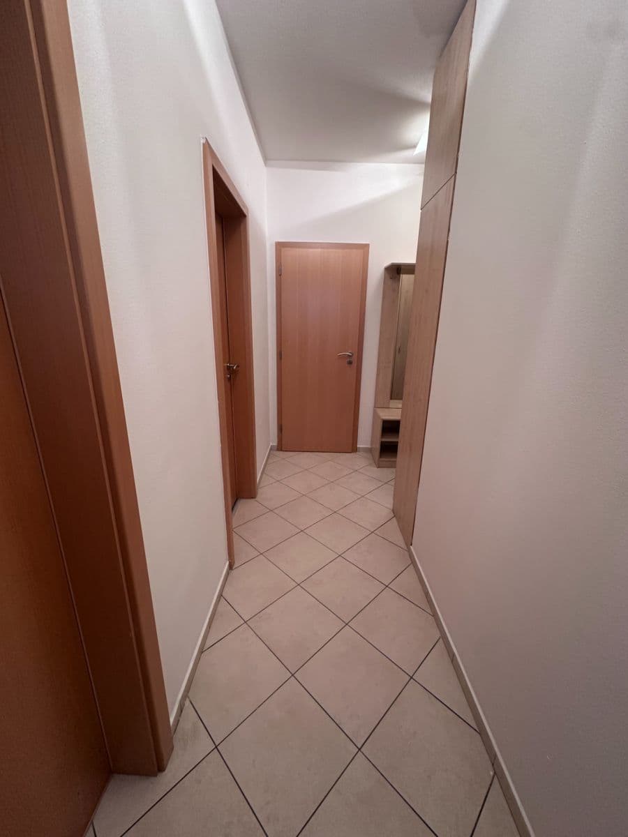 1 bedroom with open-plan kitchen flat to rent, 53 m², Ke Stírce, Prague, Prague 1 bedroom with open-plan kitchen flat to rent, 53 m², Ke Stírce, Prague, Prague
