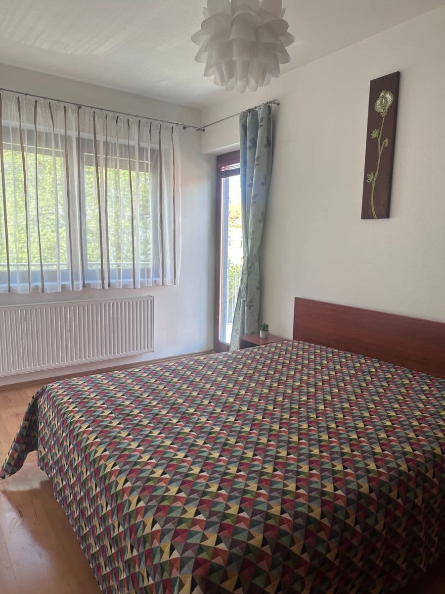 1 bedroom with open-plan kitchen flat to rent, 53 m², Ke Stírce, Prague, Prague 1 bedroom with open-plan kitchen flat to rent, 53 m², Ke Stírce, Prague, Prague