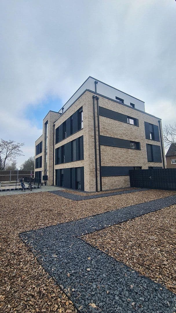 4 bedroom flat to rent, 81 m², Volksgartenstrasse 147, Mönchengladbach, North Rhine-Westphalia 4 bedroom flat to rent, 81 m², Volksgartenstrasse 147, Mönchengladbach, North Rhine-Westphalia