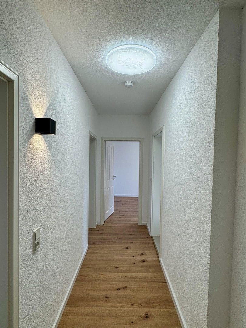 4 bedroom flat to rent, 80 m², Seebohmstr.37, Saarbrücken, Saarland 4 bedroom flat to rent, 80 m², Seebohmstr.37, Saarbrücken, Saarland