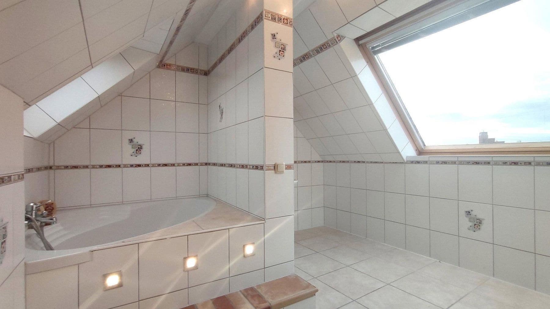 3 bedroom flat for sale, 98 m², Augsburg, Bavaria 3 bedroom flat for sale, 98 m², Augsburg, Bavaria