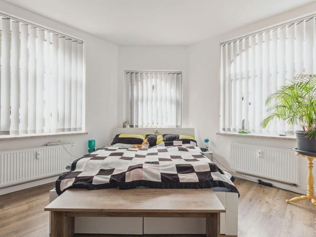 house for sale, 642 m², August-Bebel-Str. 9, Hirschberg, Thuringia house for sale, 642 m², August-Bebel-Str. 9, Hirschberg, Thuringia