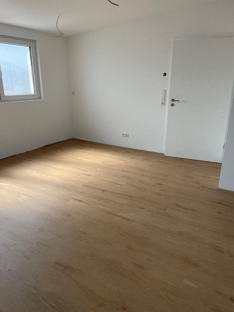 3 bedroom flat to rent, 77 m², Rodenbach, Rhineland-Palatinate 3 bedroom flat to rent, 77 m², Rodenbach, Rhineland-Palatinate