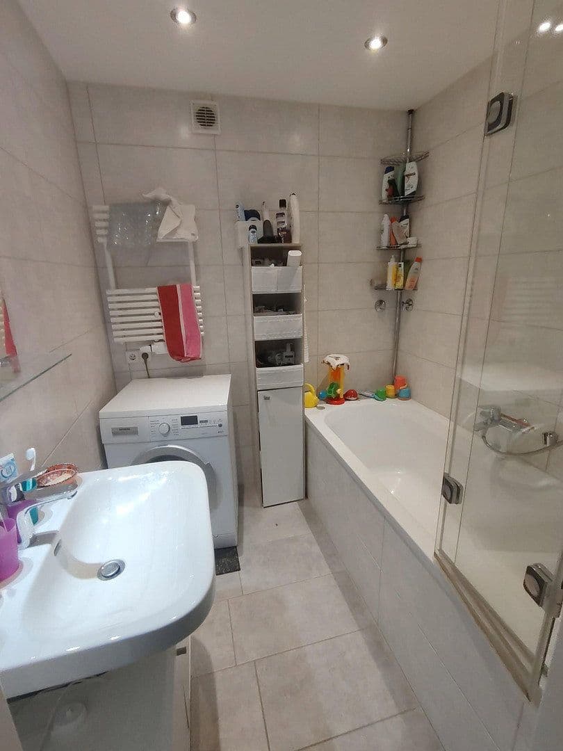 3 bedroom flat to rent, 83 m², Karlsruhe, Baden-Württemberg 3 bedroom flat to rent, 83 m², Karlsruhe, Baden-Württemberg
