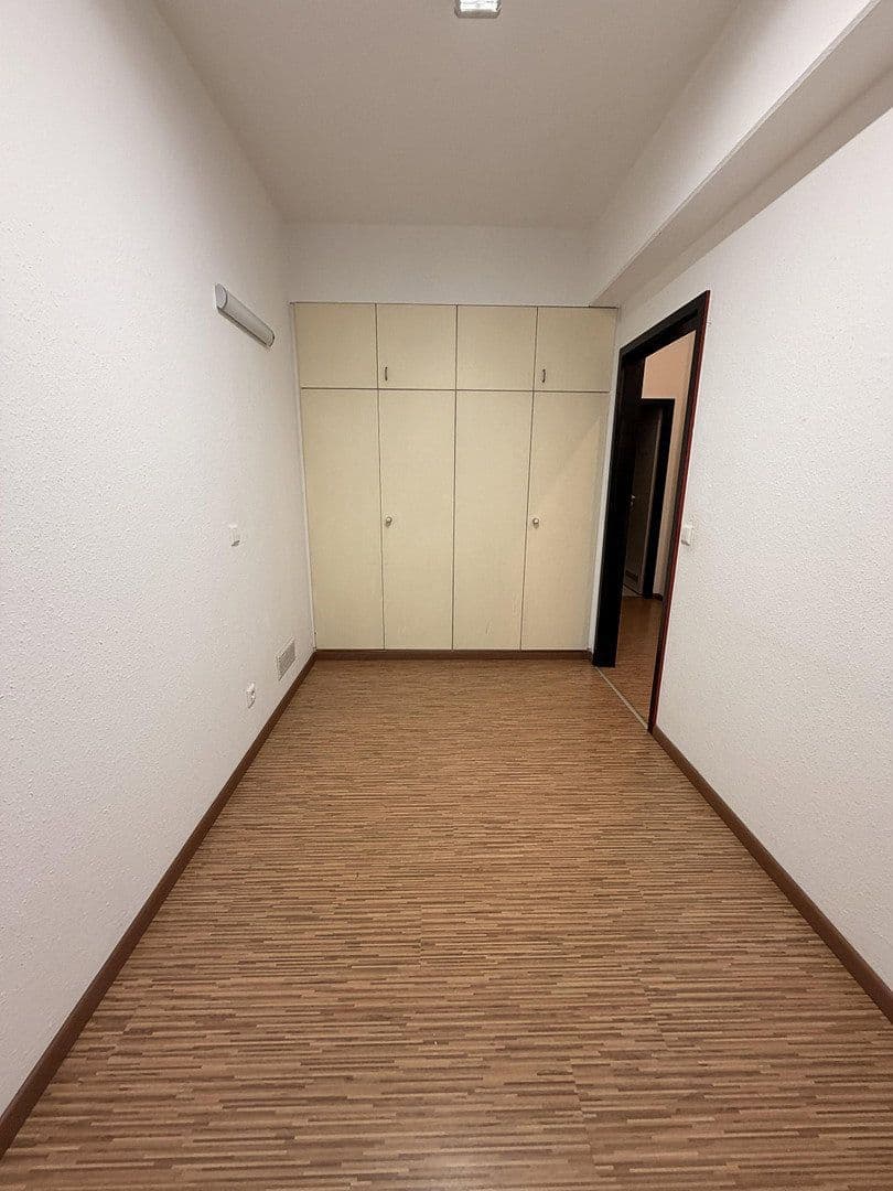 office to rent, 110 m², Austraße 17, Öhringen, Baden-Württemberg office to rent, 110 m², Austraße 17, Öhringen, Baden-Württemberg