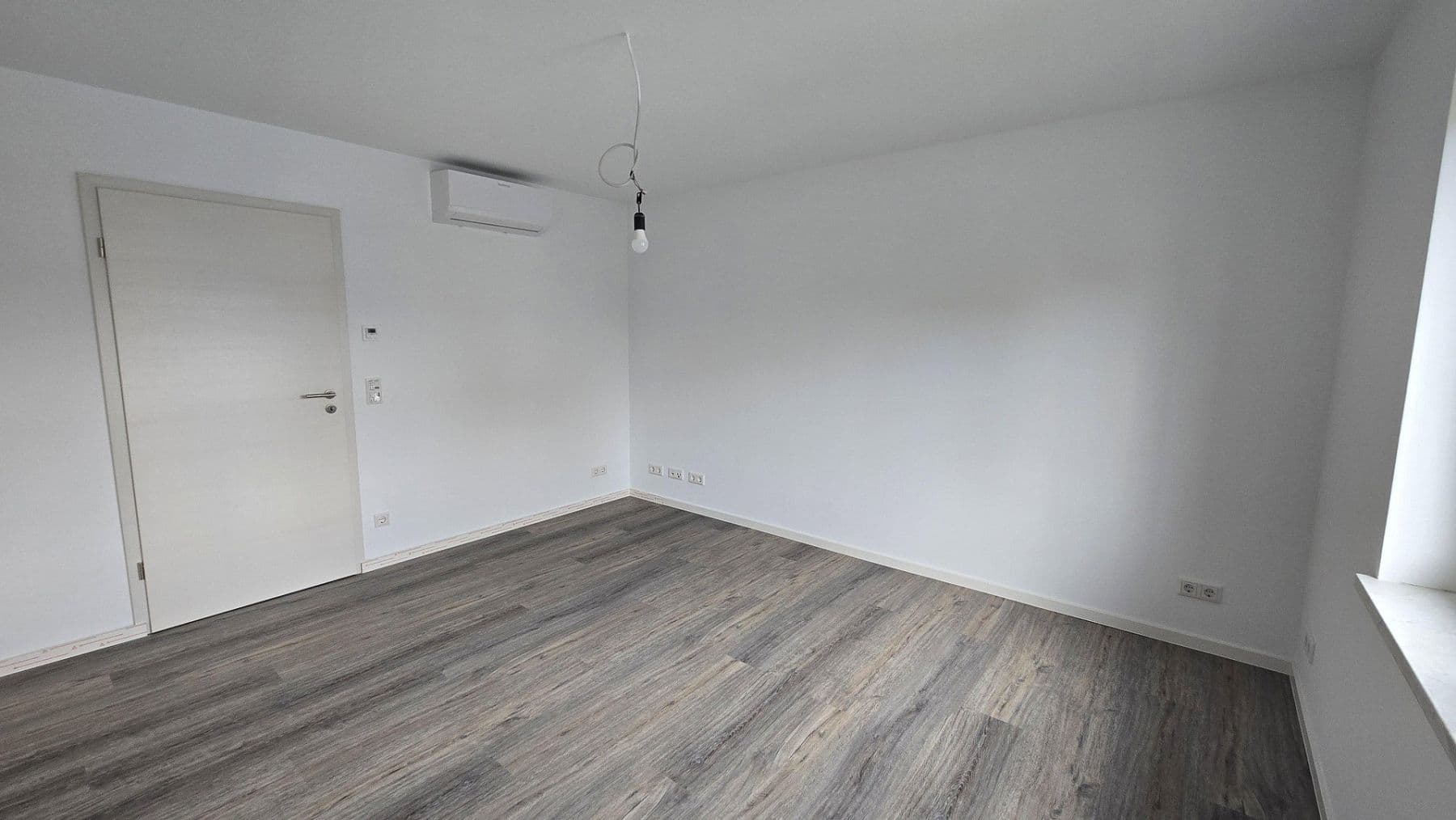 2 bedroom with open-plan kitchen flat to rent, 80 m², Römerberg, Rhineland-Palatinate 2 bedroom with open-plan kitchen flat to rent, 80 m², Römerberg, Rhineland-Palatinate