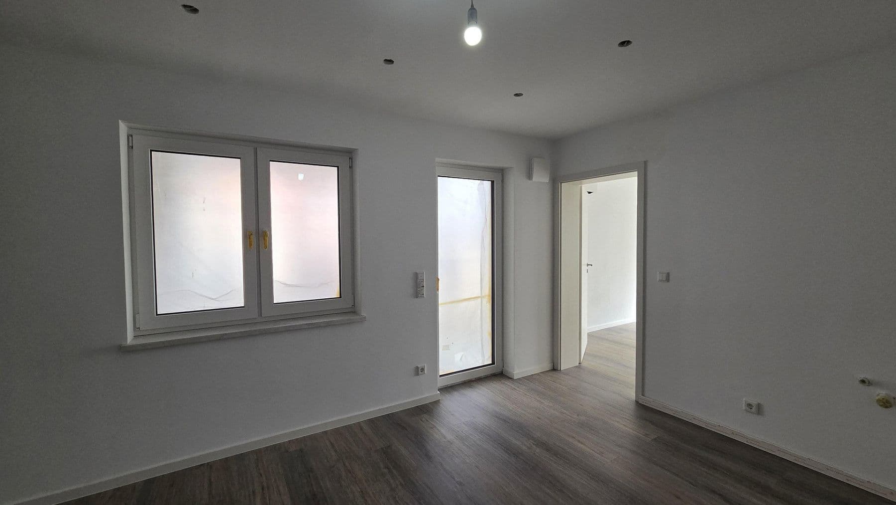 2 bedroom with open-plan kitchen flat to rent, 80 m², Römerberg, Rhineland-Palatinate 2 bedroom with open-plan kitchen flat to rent, 80 m², Römerberg, Rhineland-Palatinate