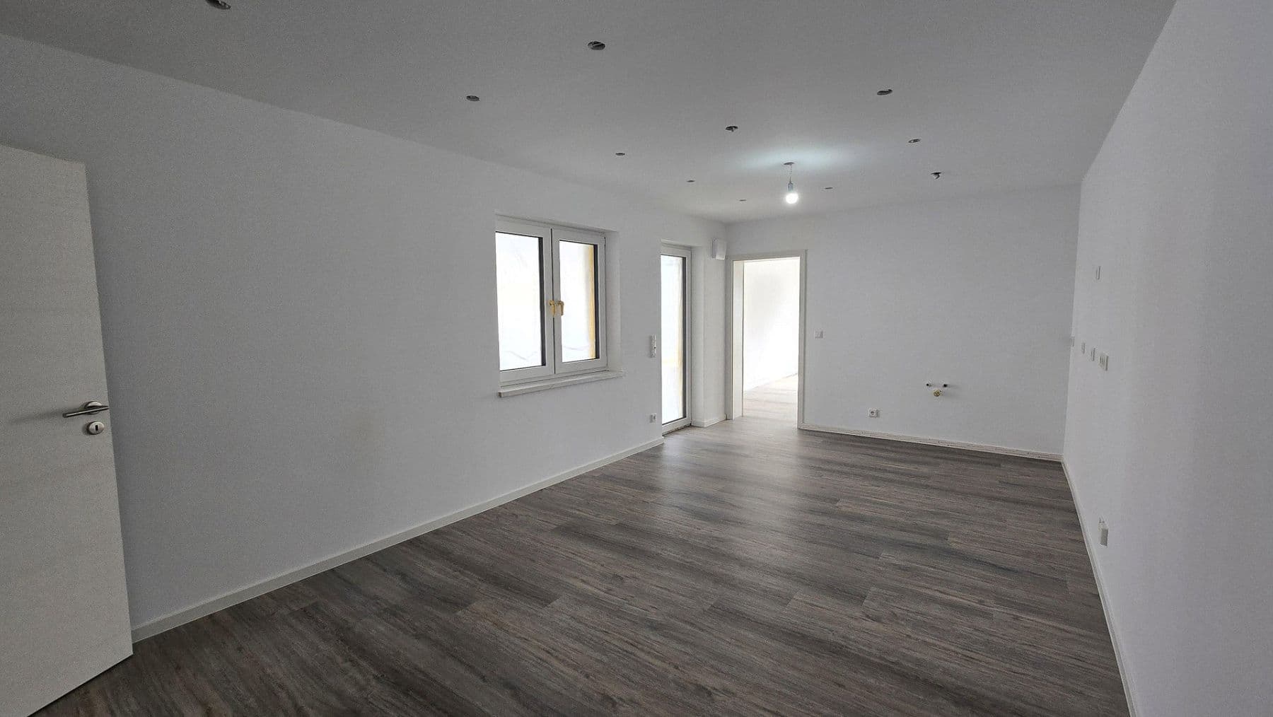 2 bedroom with open-plan kitchen flat to rent, 80 m², Römerberg, Rhineland-Palatinate 2 bedroom with open-plan kitchen flat to rent, 80 m², Römerberg, Rhineland-Palatinate