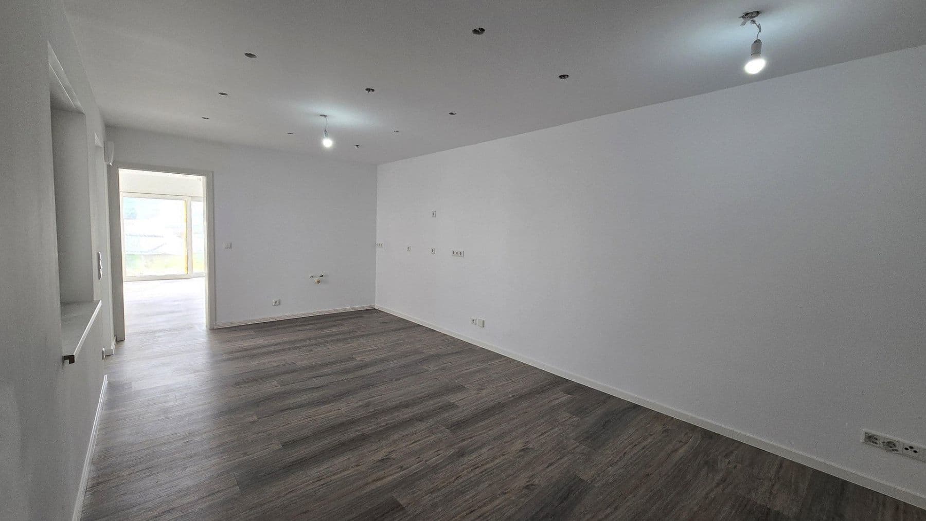 2 bedroom with open-plan kitchen flat to rent, 80 m², Römerberg, Rhineland-Palatinate 2 bedroom with open-plan kitchen flat to rent, 80 m², Römerberg, Rhineland-Palatinate