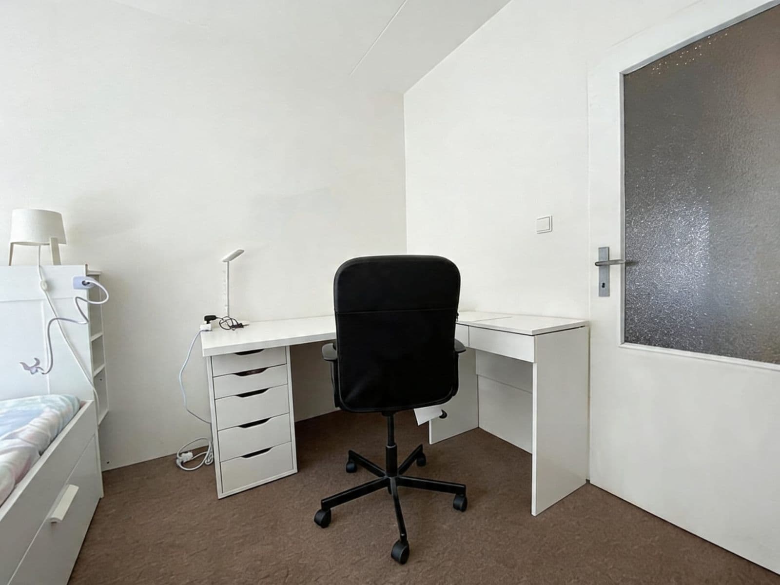 1 bedroom with open-plan kitchen flat to rent, 43 m², Brdičkova, Prague, Prague 1 bedroom with open-plan kitchen flat to rent, 43 m², Brdičkova, Prague, Prague
