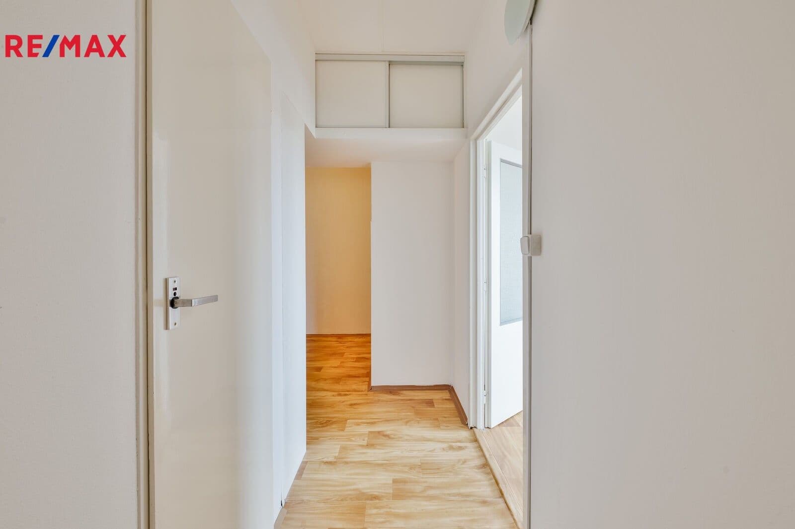 1 bedroom with open-plan kitchen flat to rent, 43 m², Berlínská, Tábor, Jihočeský Region 1 bedroom with open-plan kitchen flat to rent, 43 m², Berlínská, Tábor, Jihočeský Region