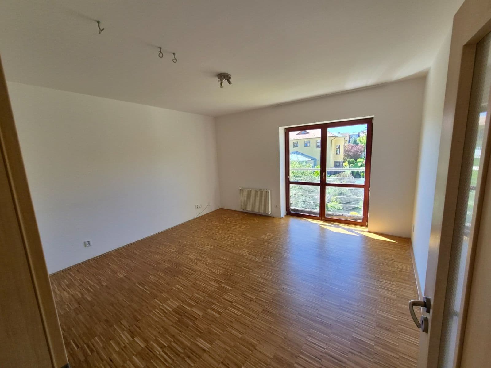 2 bedroom with open-plan kitchen flat to rent, 111 m², Vránova, Brno, Jihomoravský Region 2 bedroom with open-plan kitchen flat to rent, 111 m², Vránova, Brno, Jihomoravský Region
