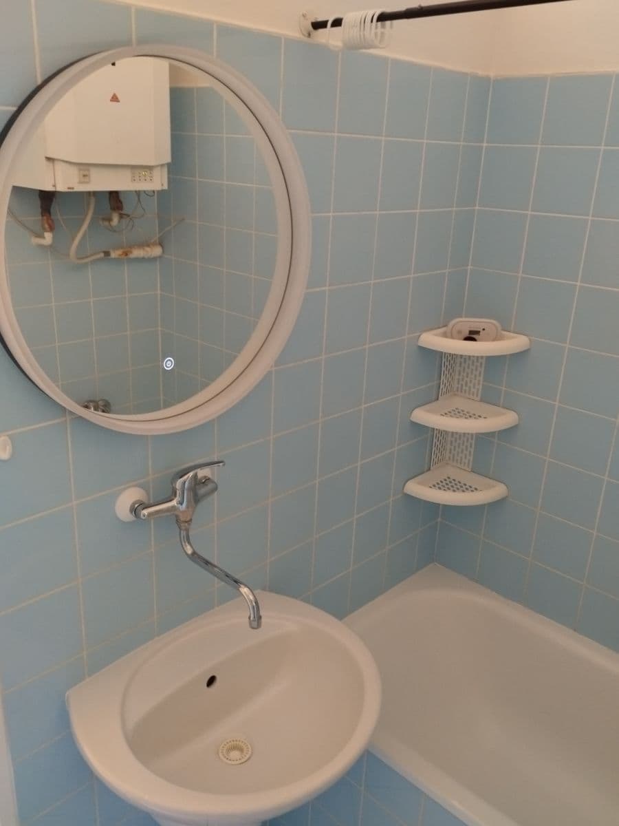 2 bedroom with open-plan kitchen flat to rent, 60 m², Pechova, Brno, Jihomoravský Region 2 bedroom with open-plan kitchen flat to rent, 60 m², Pechova, Brno, Jihomoravský Region
