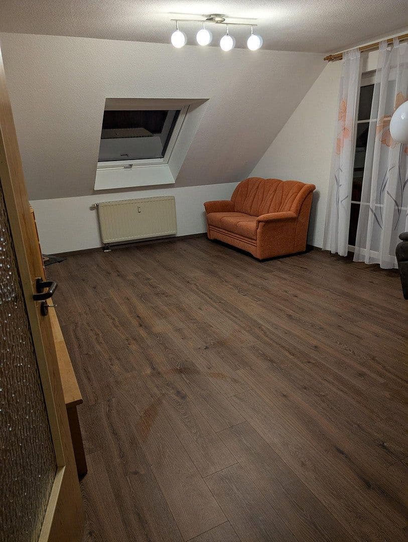 3 bedroom flat for sale, 89 m², Köditz, Bavaria 3 bedroom flat for sale, 89 m², Köditz, Bavaria